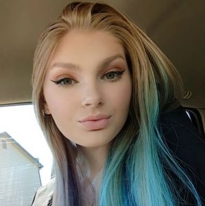 Meet your Posher, Raelynn